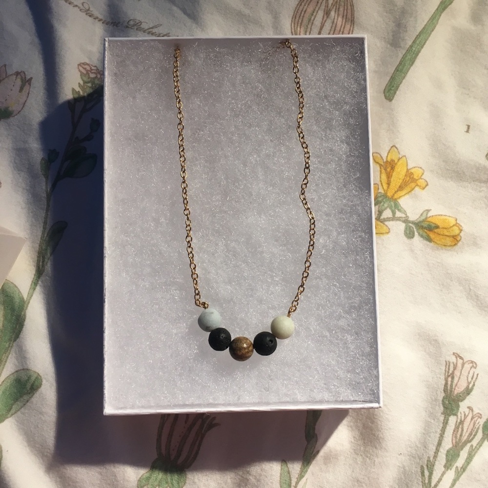 Trendy HW Fashion Necklace from shophelloworld.com